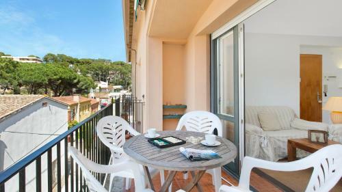 Apartment- Sarrio