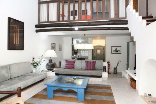 Cozy Golf Villa In Cascais