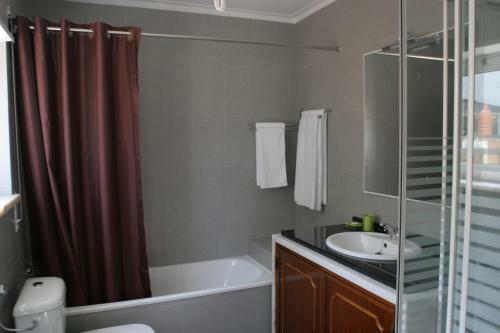 Hostal Guincho Wind Factory Guest House