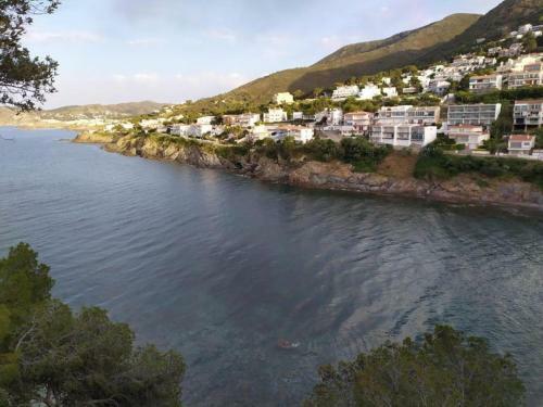 Hostal Apartment Santiago Llan��