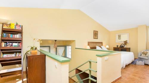 Llafranc Villa Sleeps 8 With Pool