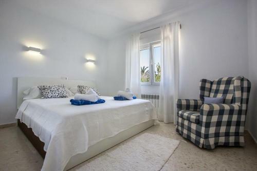 Lleus Villa Sleeps 6 Pool Air Con Wifi