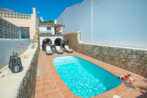 Lliber Villa Sleeps 6