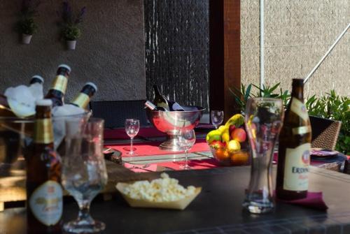 Lloret de Mar Villa Sleeps 10 Pool Wifi