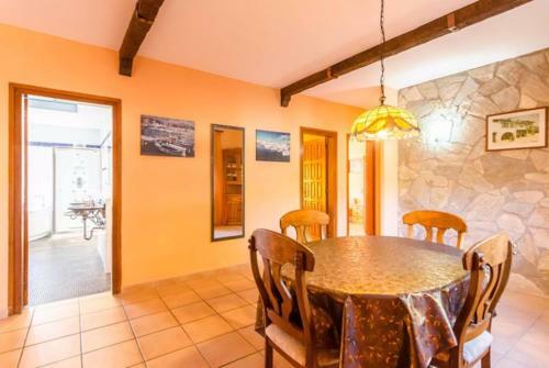 Sant Eloi Apartment Sleeps 6 Pool Wifi