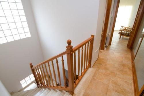 Lloret de Mar Villa Sleeps 8 Pool Air Con Wifi