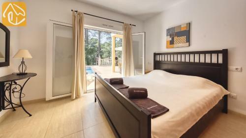 Montbarbat Villa Sleeps 6 Pool Wifi