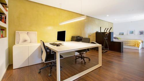 Lloret de Mar Villa Sleeps 7 Pool Wifi