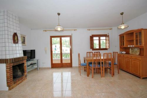 Club Villamar - Poppy