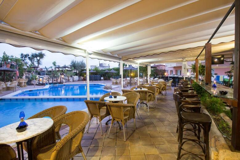 Hotel Alba Seleqtta