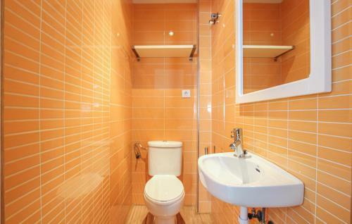 Three-bedroom Holiday Home In Lo Pagan