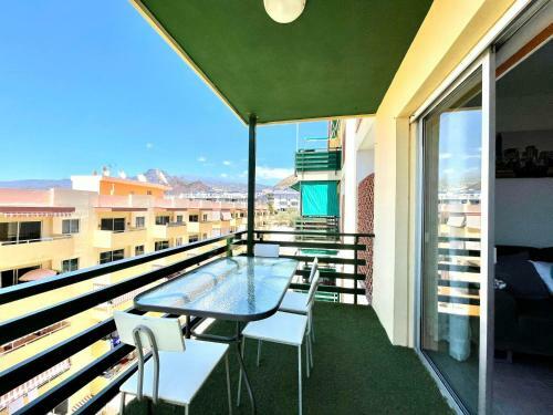 Nice Apartment With Great Views, Los Cristianos