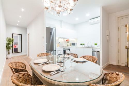 Apartamento Pyr Select Plaza Santa Ana