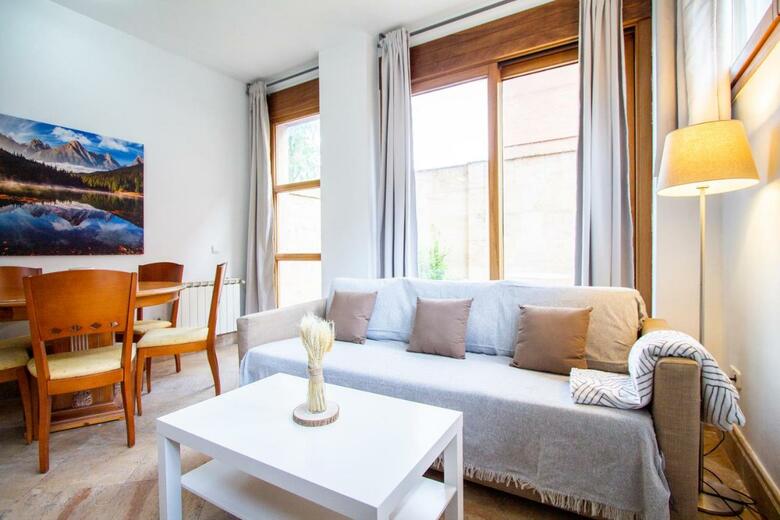 Apartamentos Villablino Arturo Soria