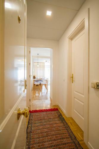 Ud Apartments - Atocha Stylish With Pool