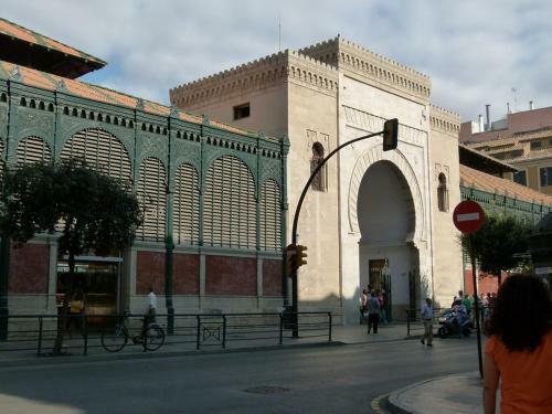 Low Cost Room Mercado Malaga