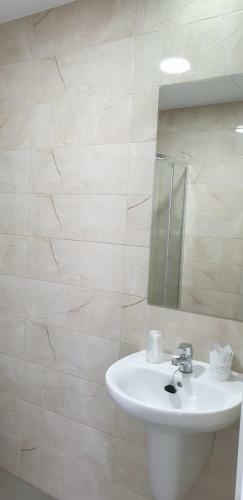 Hostal Pensi�n Mastil 16