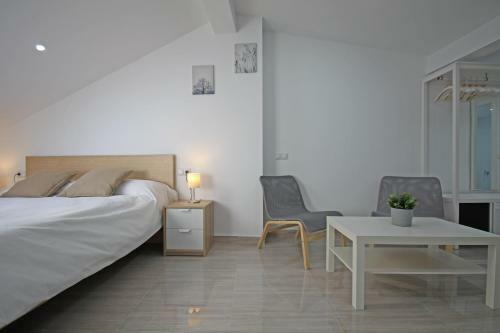 Apartamento Esparteros 6, Estudios