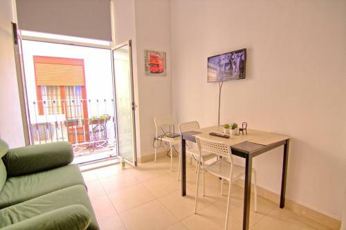 Apartamento Low Cost Apts Malaga Centro