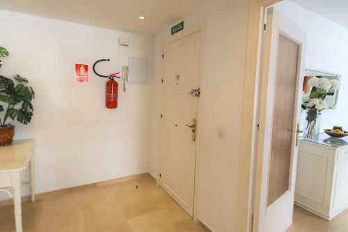 Parque de Marbella. Magn�fico Apartamento Para 6 Personas