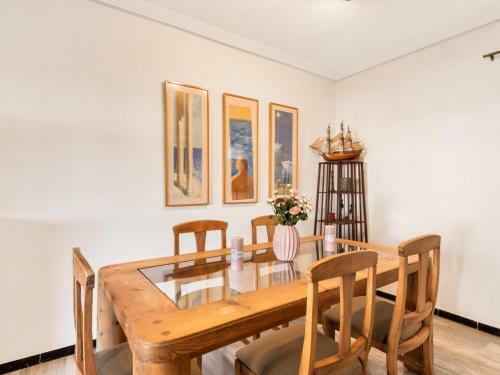 Apartamento de 2 Dormitorios En Medina Garden