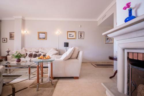 Bright Apartment In Prestigious Urbanization