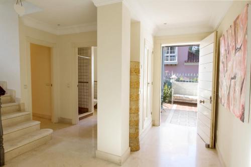 Villa Mare, Puerto Banus - R9965