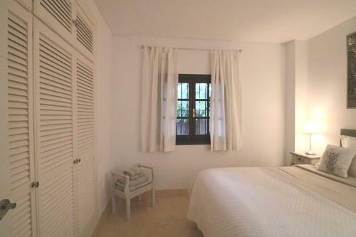 Elegant Apartment In Puerto Banus
