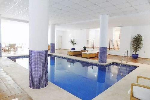 Fuente Aloha Apartment