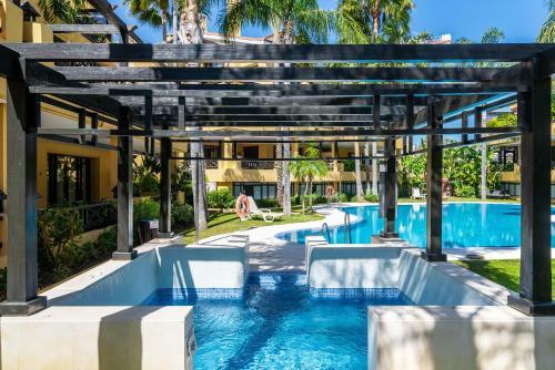 Apartamento Private Oasis In Bah�a Ban�s