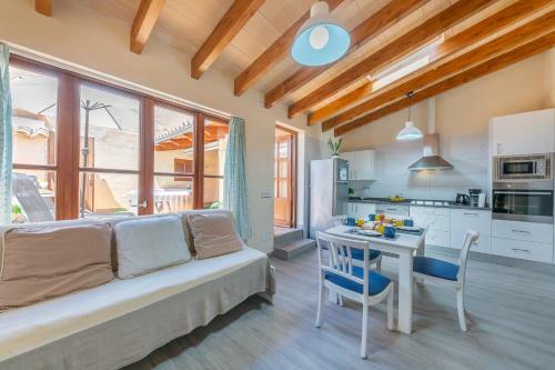Yupihome Holiday Home S'arraval