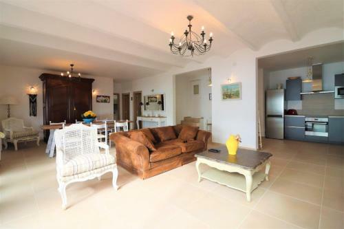 Villa Mahe - Barneda Premium