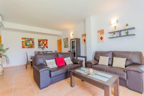 Cubo's Villa La Rozuela