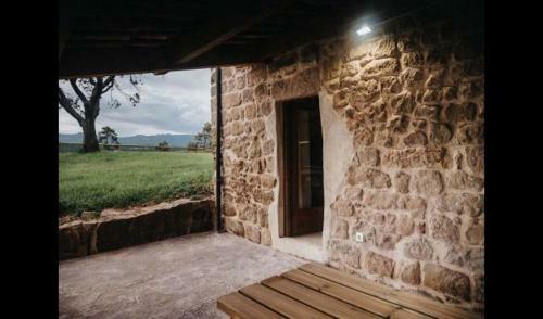 Montmajor Villa Sleeps 14 With Pool And Air Con