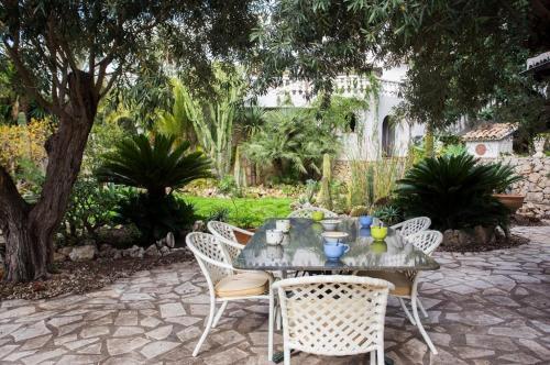 Moraira Villa Sleeps 8 Pool Air Con Wifi