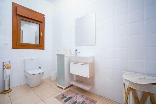 Gorgeous Private Villa For 10 In Moraira