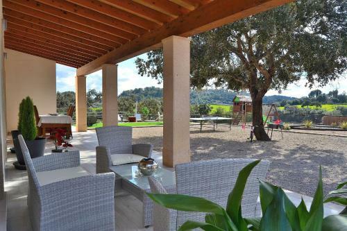 Son Butxaqu� Villa 215