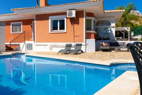 Villa Casa de Familia