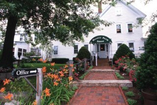 Hotel Merrill Farm Resort