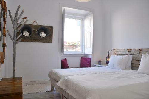 Aloha Beach House Hostel