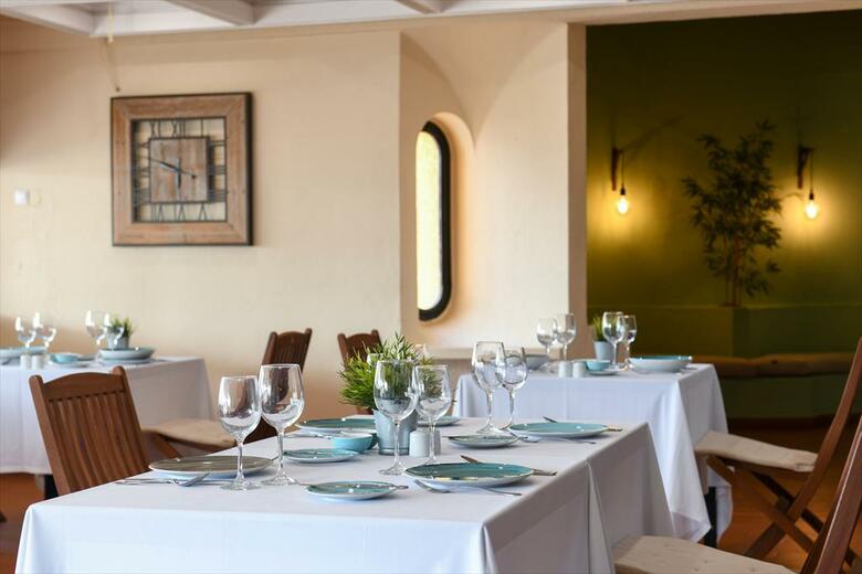 Hotel Pedras Da Rainha
