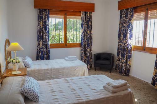 Nerja Paradise Rentals - Villa Las Palmeras