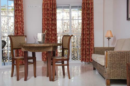 Apartamentos Plaza Cavana 5