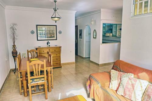 Cozy Apartament Whit Patio Torrecilla Beach