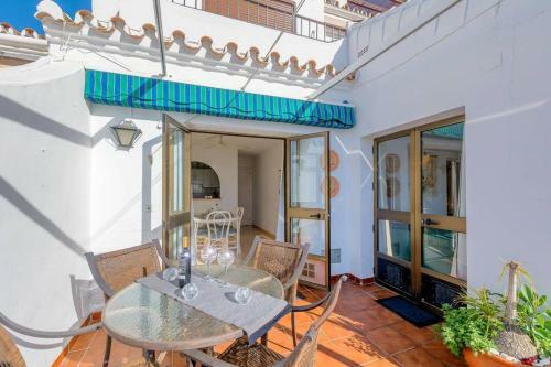 Apartamento Capistrano Playa, Nerja - R9944