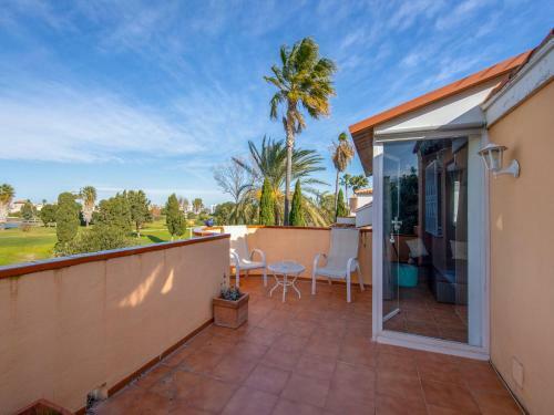 Holiday Home Golf Y Playa