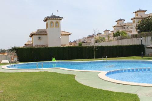 Playa Golf R6 Ground Floor Apartment With Comm Pool P247