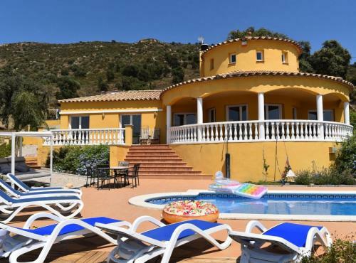 Villa Casa Albera - With Pool And Fantastic Views