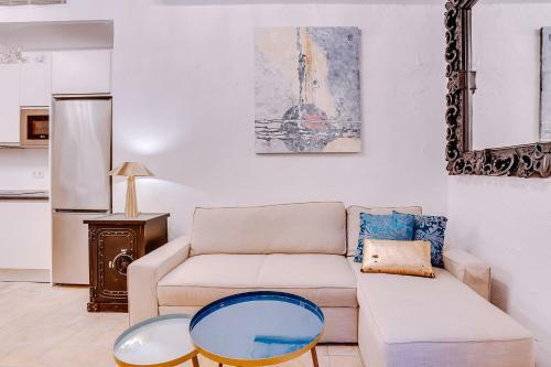 Vintage Palma Palace Apartments Ti