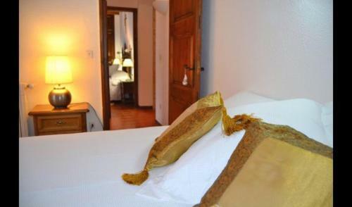 Pals Villa Sleeps 5 With Air Con